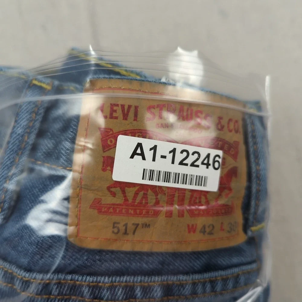 Levis Jeans Mens 42x30 Blue 517‎ Boot Cut Western Cowboy Casual American Classic
